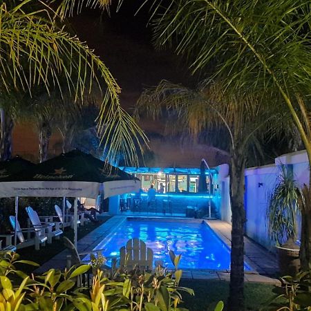 Palm Valley Inn And Day Spa Hartbeespoort Exteriör bild