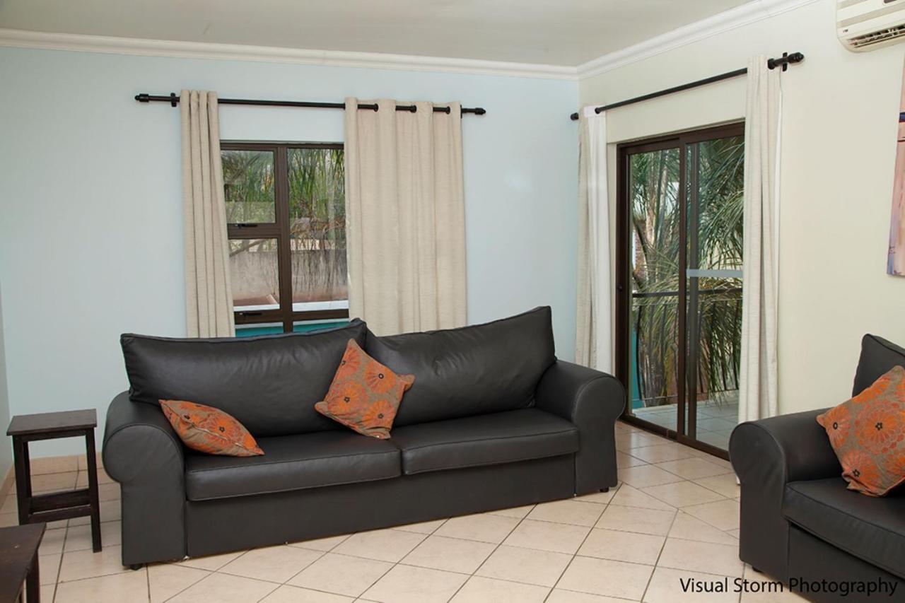 Palm Valley Inn And Day Spa Hartbeespoort Exteriör bild