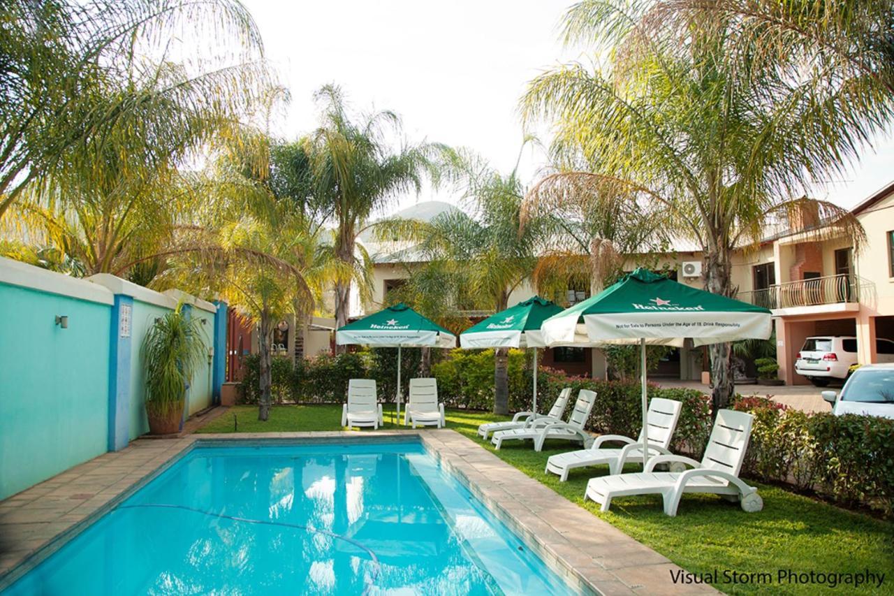 Palm Valley Inn And Day Spa Hartbeespoort Exteriör bild