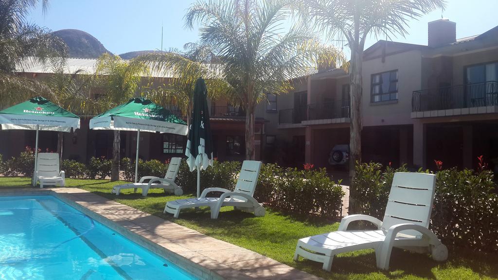 Palm Valley Inn And Day Spa Hartbeespoort Exteriör bild